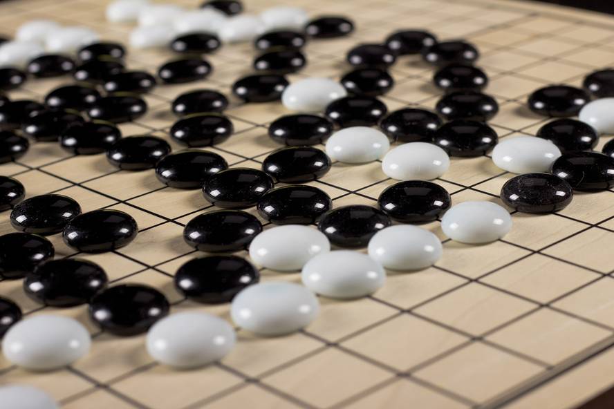 alphago-muga-berriak-gainditzen-ikasketa-automatik