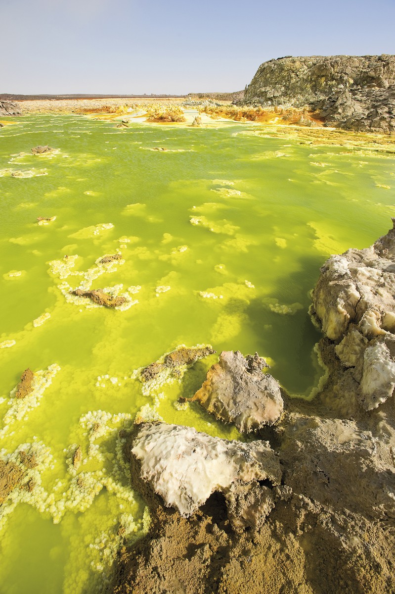 Dallol sumendia, koloreen oasia